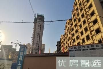 龙TOWN铂悦山效果图